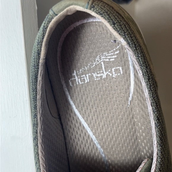 Dansko Women’s Suede/Mesh Hayes Sneaker Size 41 - Picture 10 of 13